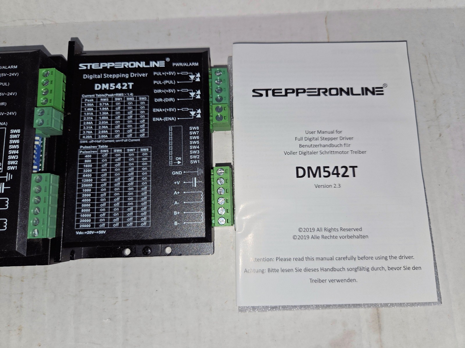 3 Stepperonline Stepper motor drivers DM542T for Nema 17/23 Motors