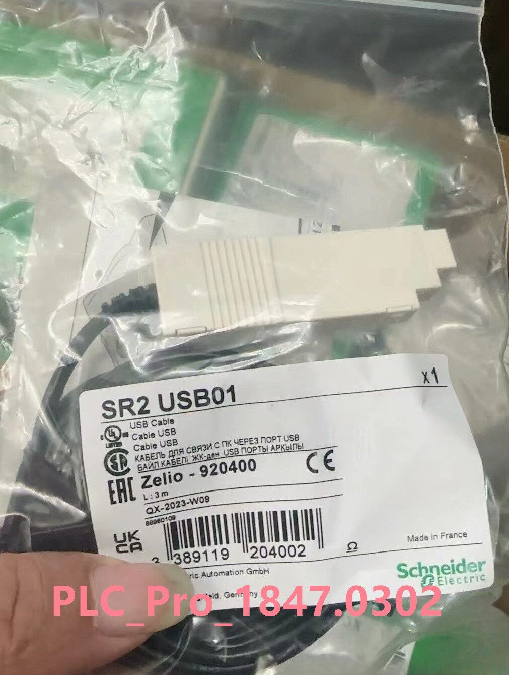 SR2USB01 1PC NEW Schneider SR2USB01 PLC Zelio USB Programmable Cable Fast ship