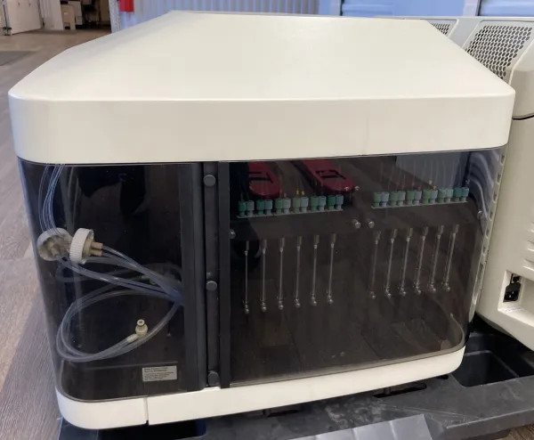 Bio-Rad ProteOn™ XPR36 Protein Interaction Array System