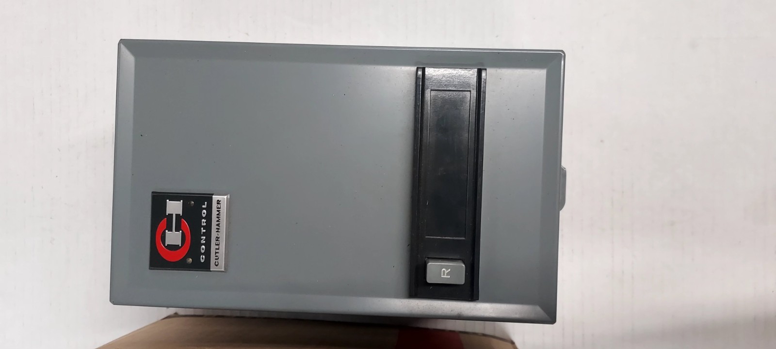 Vintage Cutler Hammer A10 AG0E Starter NOS, size 00 , 208v , NEMA 1
