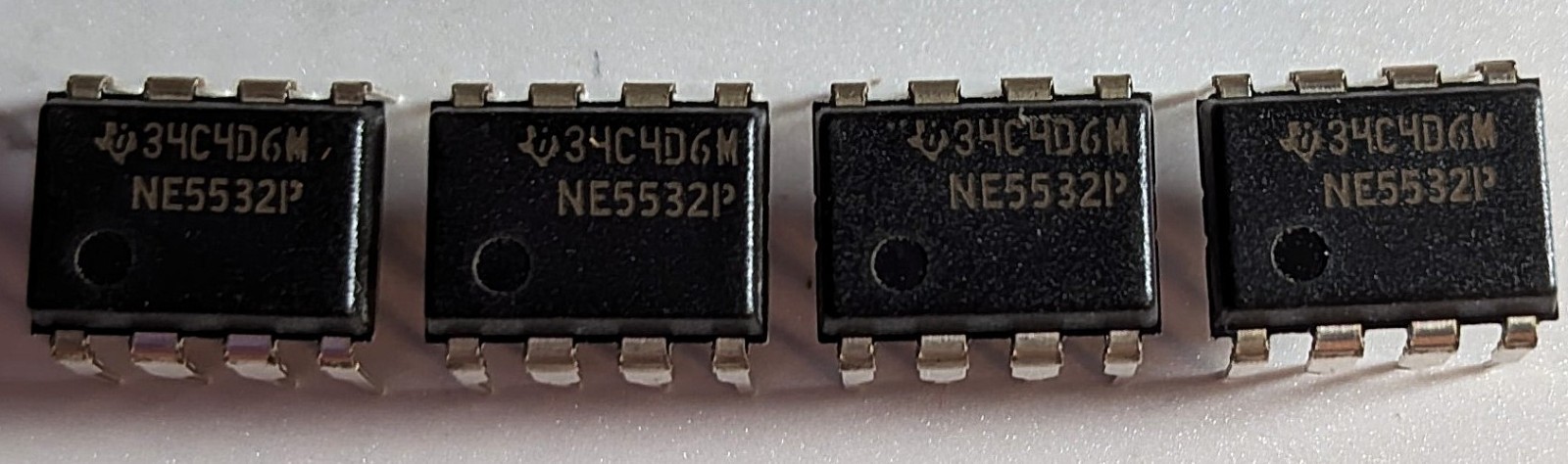 NE5532P Audio Grade Low Noise Dual Opamp 4 PCS | DIP-8 IC | TEXAS INST. US Ship