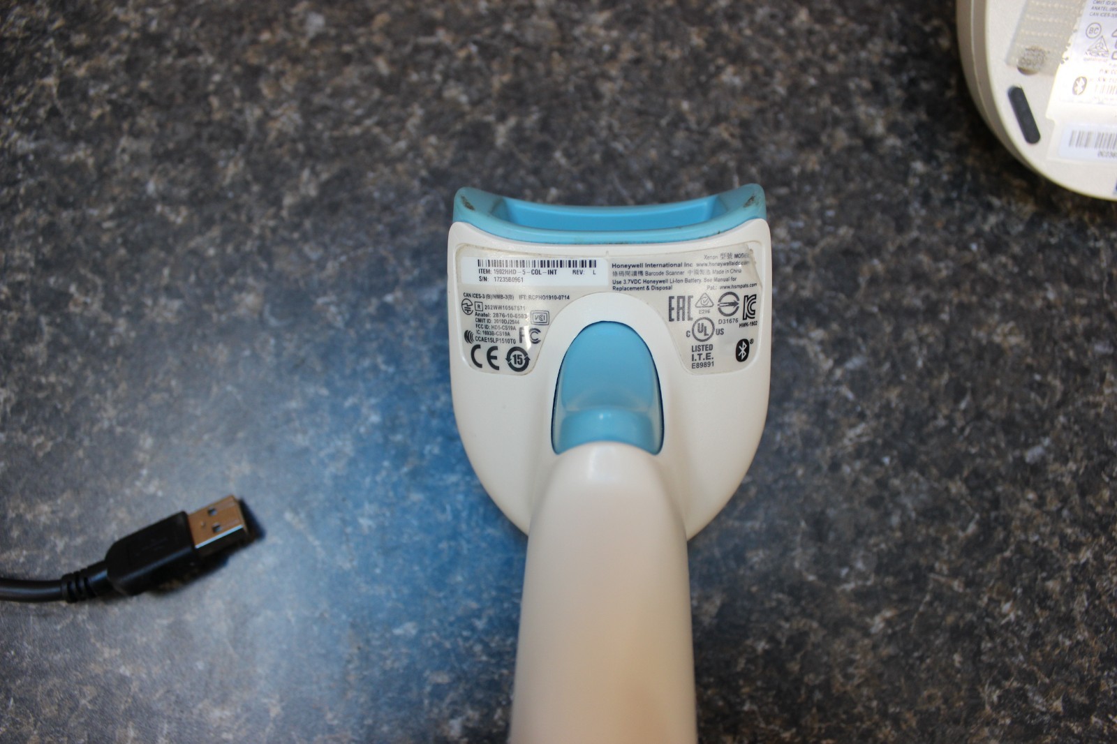 Honeywell Xenon 1902 (1902HHD-5-COL-INT) Wireless Scanner w/ Cradle #0289