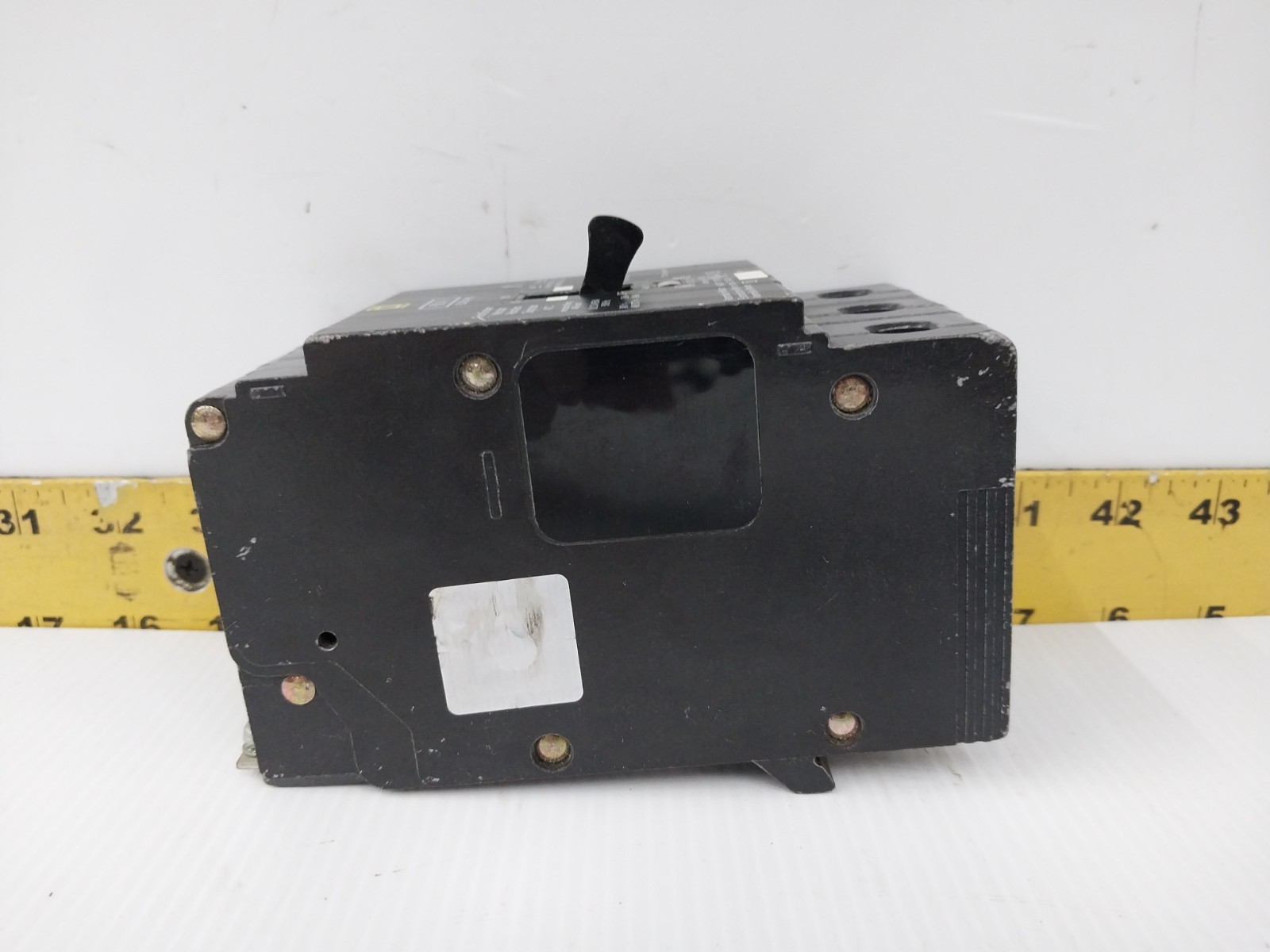 Square D 60 Amp Bolt-On Circuit Breaker 240 / 480Y/277 VAC 3 Pole EDB34060