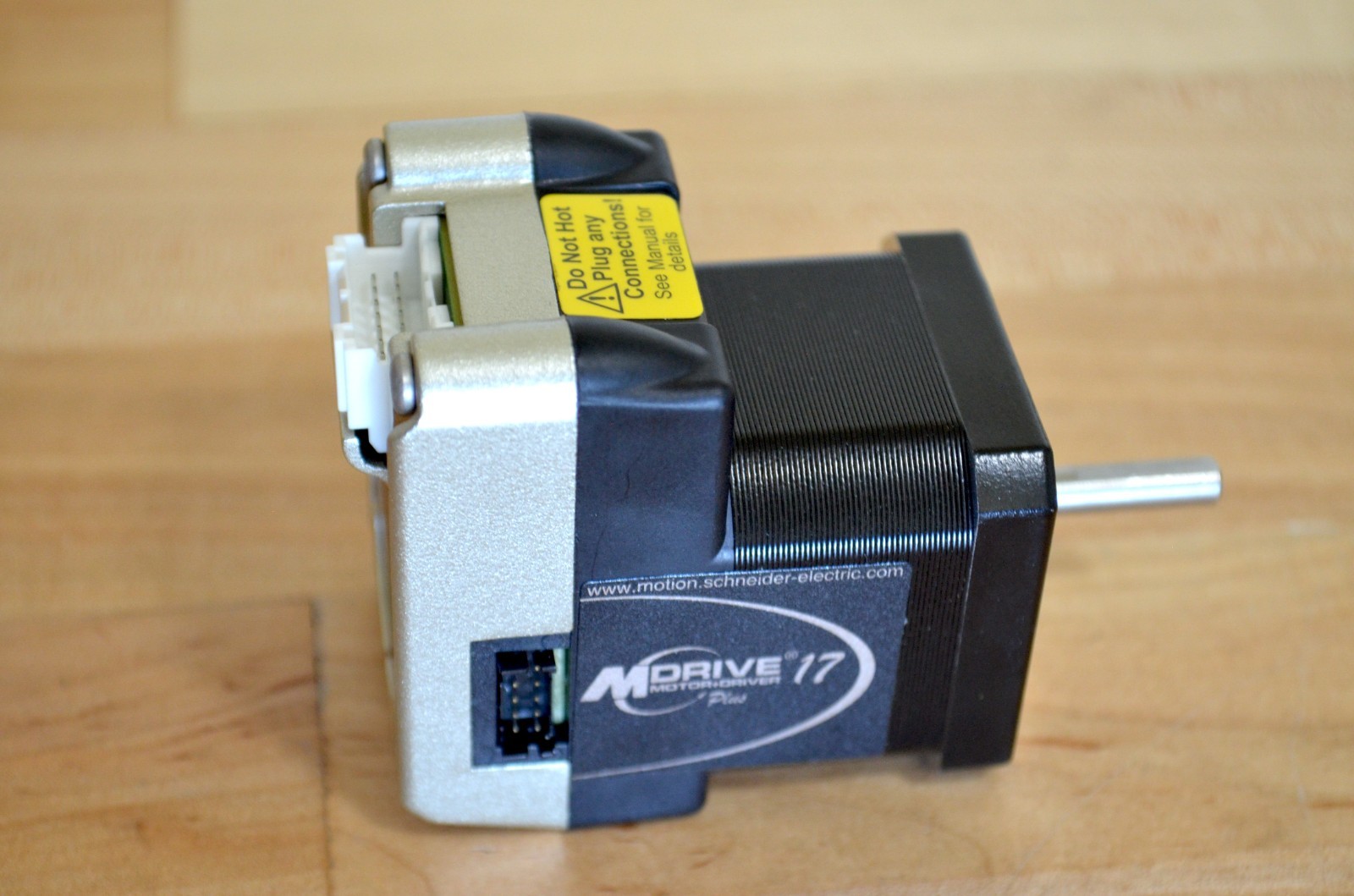 New Schneider Electric IMS MDI3CRL17B4-EQ MDrive17 Nema17 Stepper Motor, Encoder