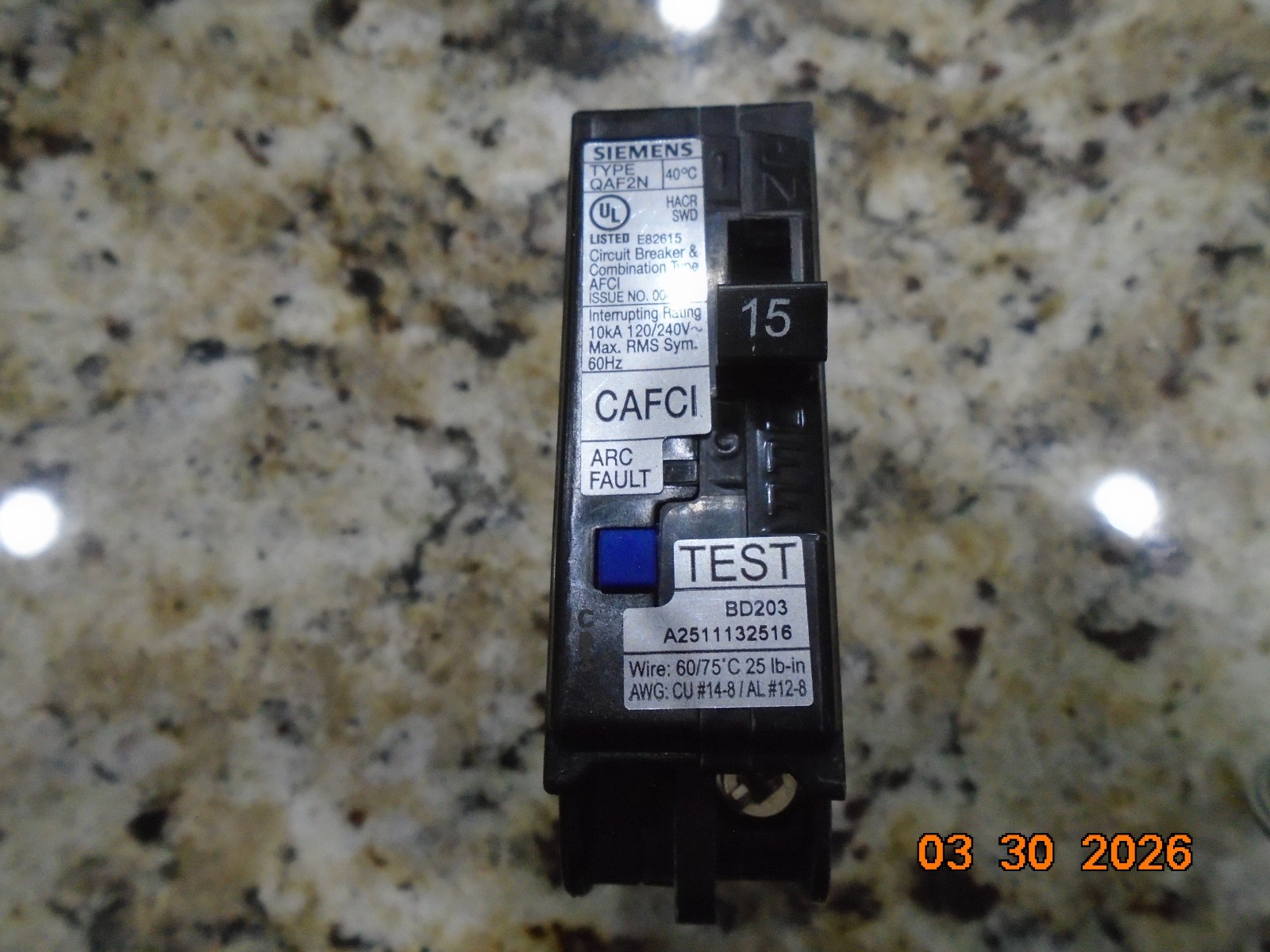 1 BOX OF (10) SIEMENS QA115AFCN 15AMP COMBO ARC FAULT BREAKERS AFCI NEW IN BOX