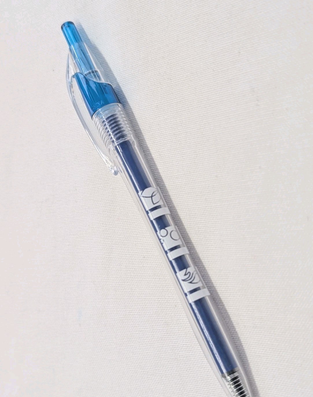 30 Misprint Click Pens JAVALINA UPCYCLE Hub Pen Lot RECYCLED PLASTIC Blk Gel Ink