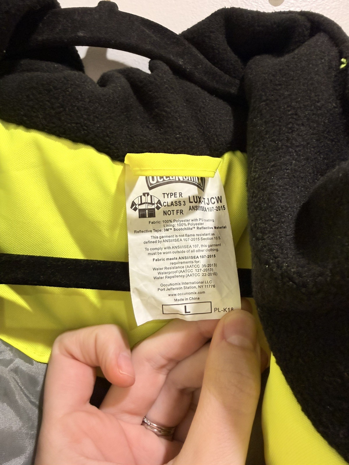 OccuNomix Type R Class 3 Extended Neck Black Bottom Bomber Safety Jacket Large