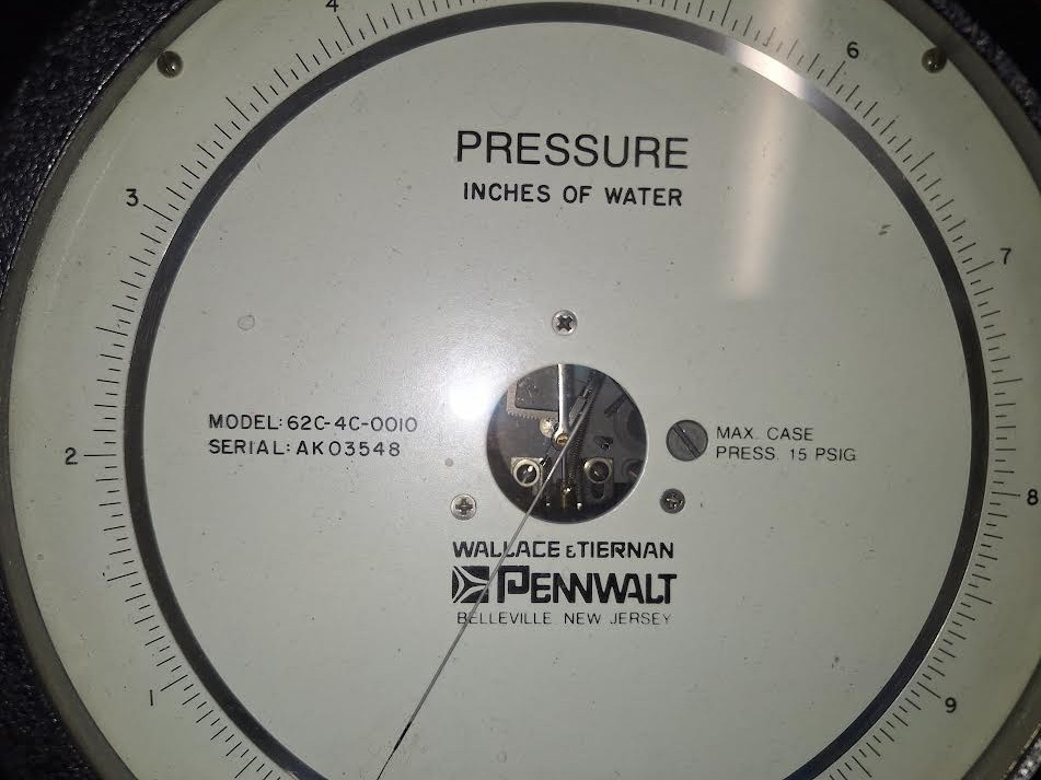 Wallace & Tiernan Pennwalt 62C-4C-0010 Gauge
