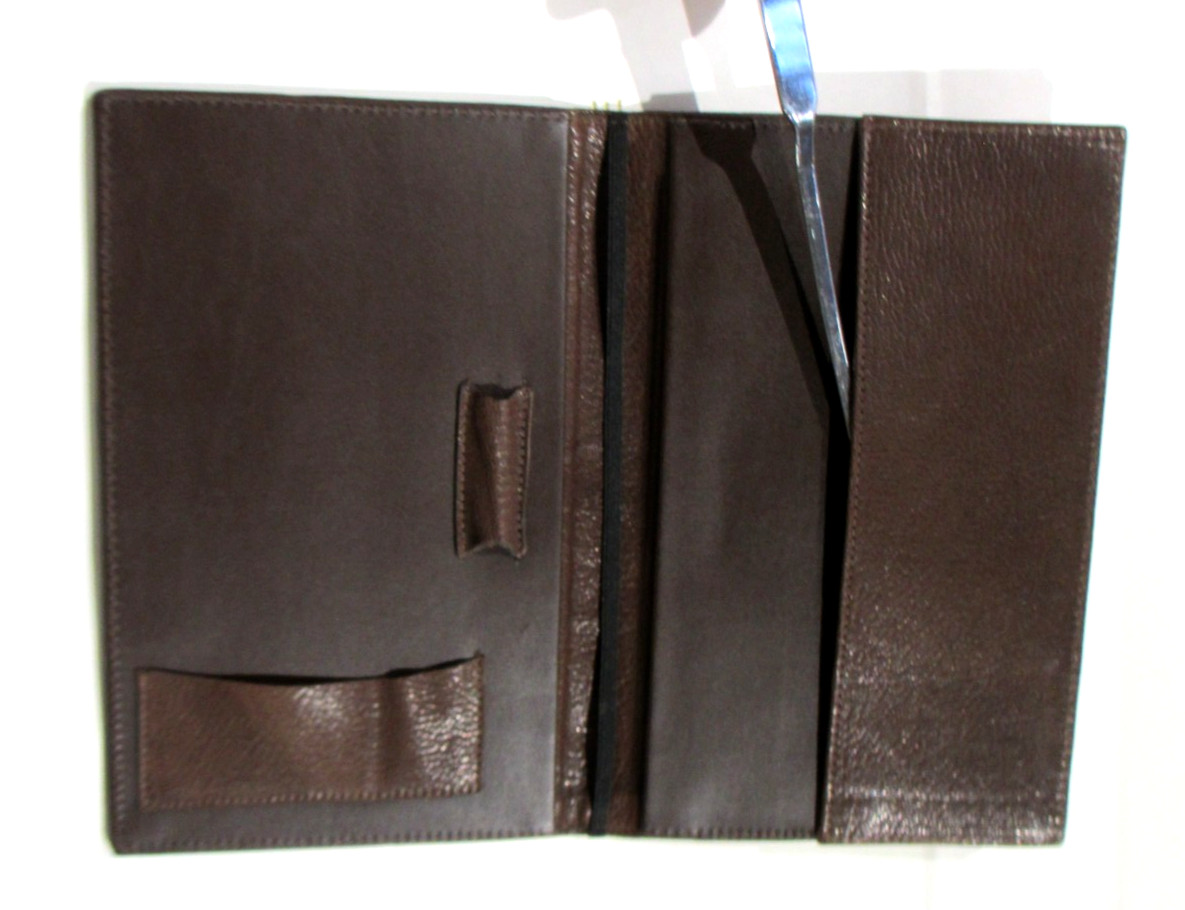 Cole Haan Portfolio Leather Small 7×9 Brown