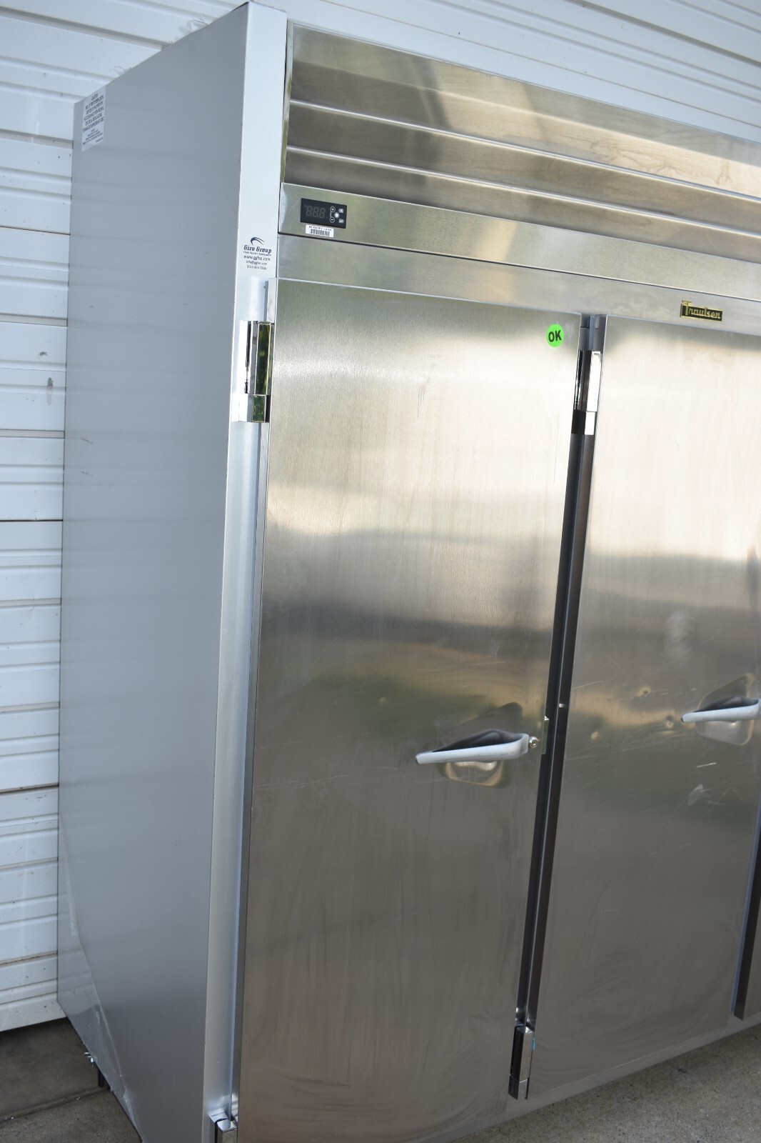 2018 TRAULSEN G30011 3 DOOR REACH IN REFRIGERATOR (3) SOLID DOORS