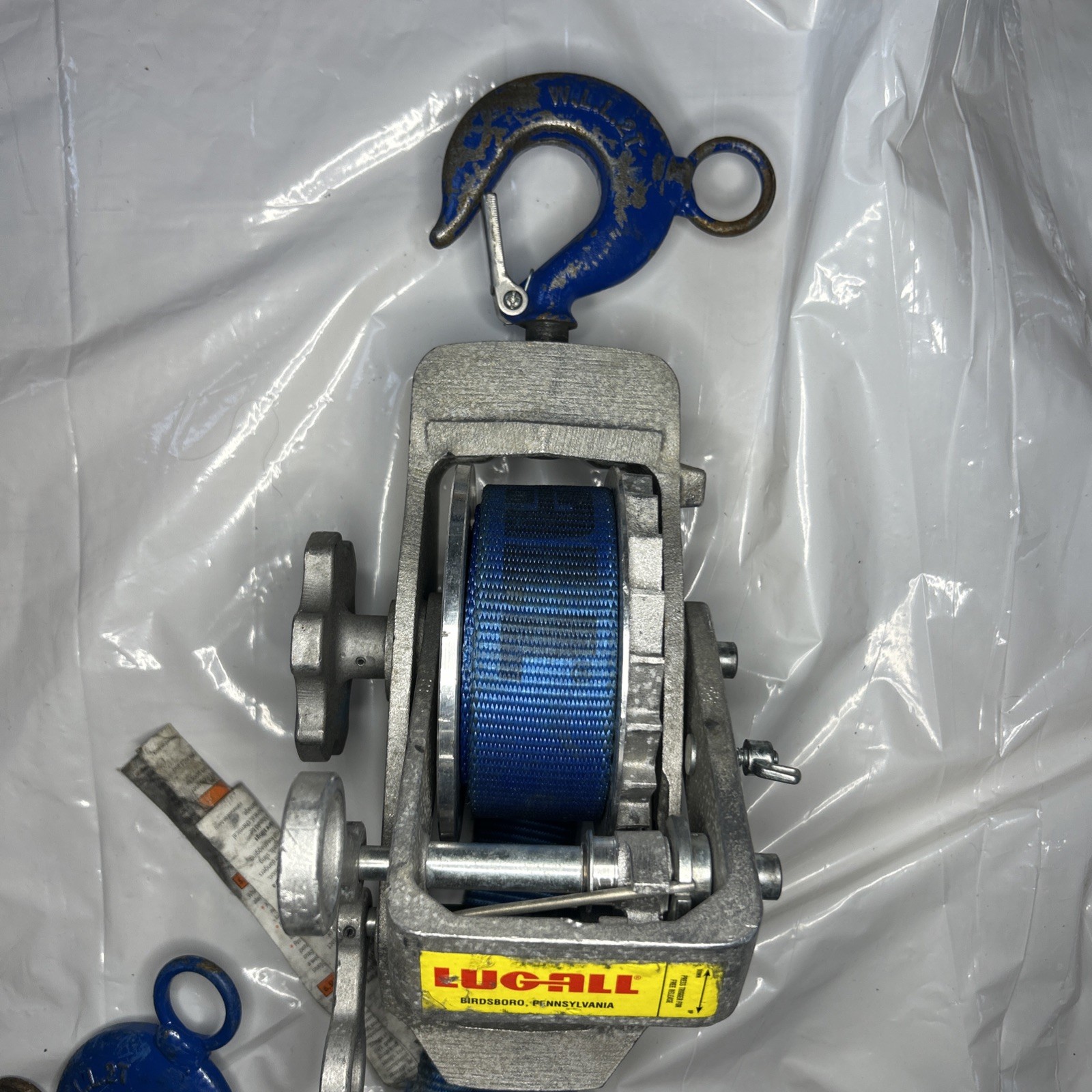 Lug-All Industrial-grade 2-ton web strap come along ratchet winch hoist