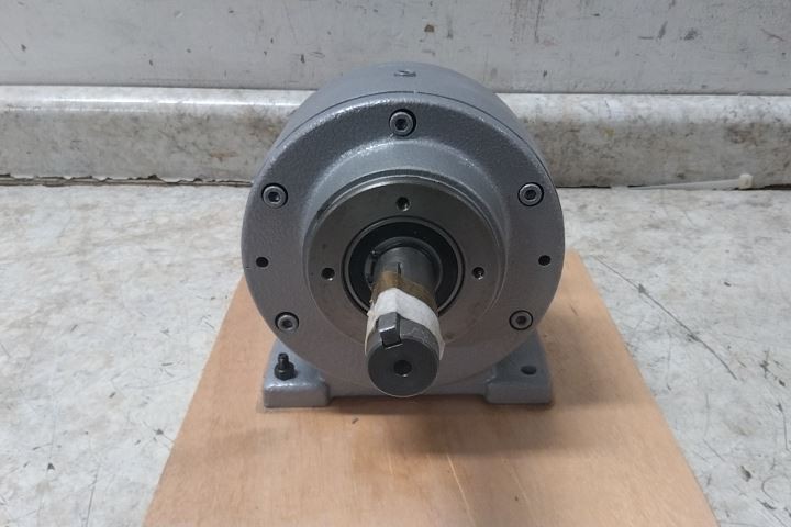 Speedaire 22UX81 1.25 HP 200 RPM 60 Max CFM 80 Max PSI Air Gearmotor