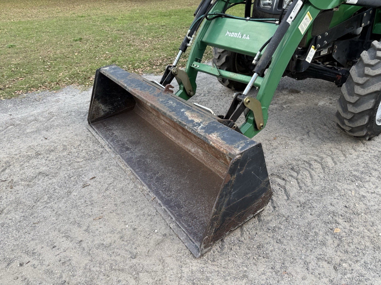 2017 KUBOTA SVL95-2S SKID STEER LOADER – HI FLOW – A/C CAB – JOYSTICKS