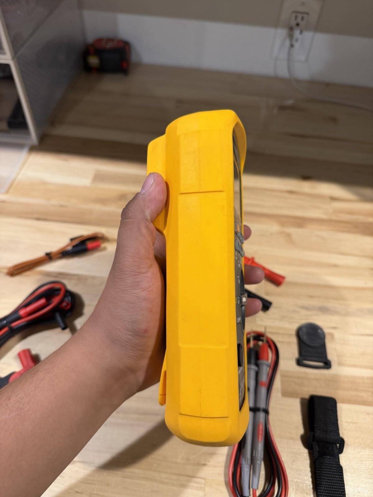 FLUKE 87V-MAX/E2 INDUSTRIAL COMBO KIT (TESTED) SHIPS FAST