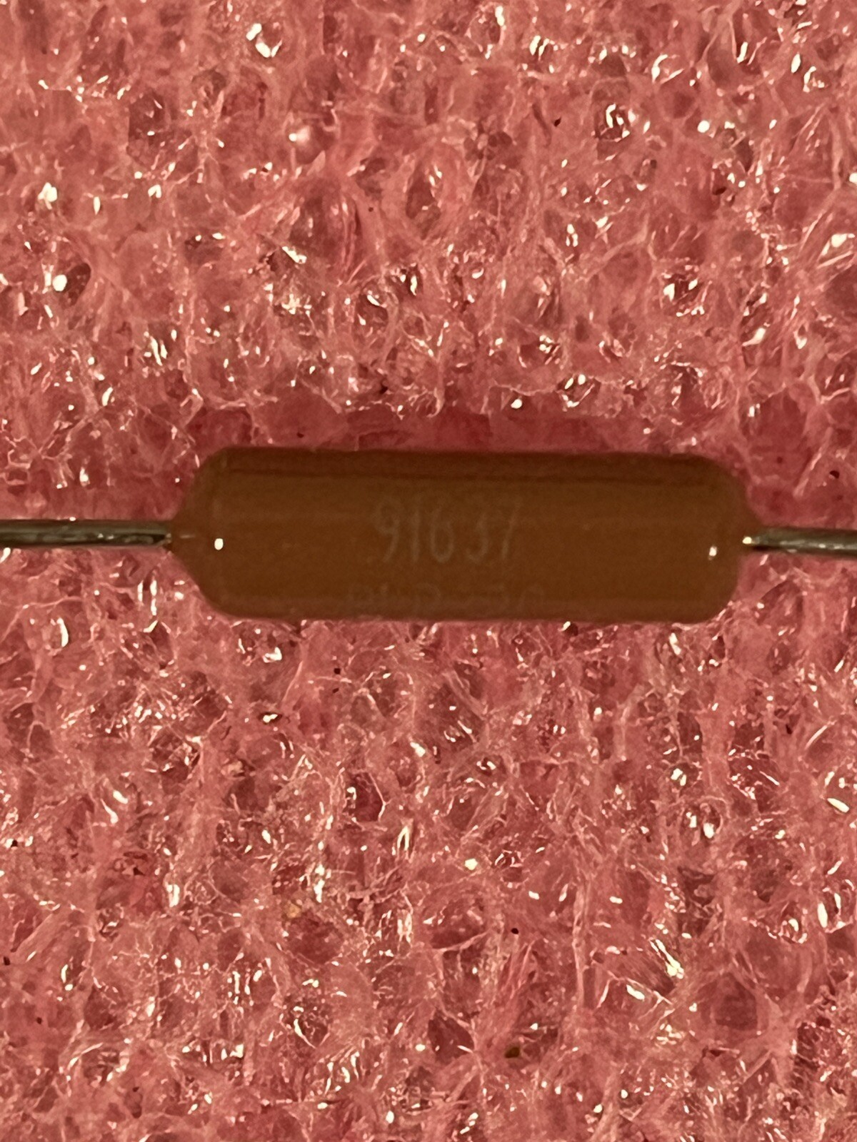 RLR32C2201GR 2.2K OHM 2% 1W METAL FILM RESISTOR AXIAL VISHAY (LOT OF 1)