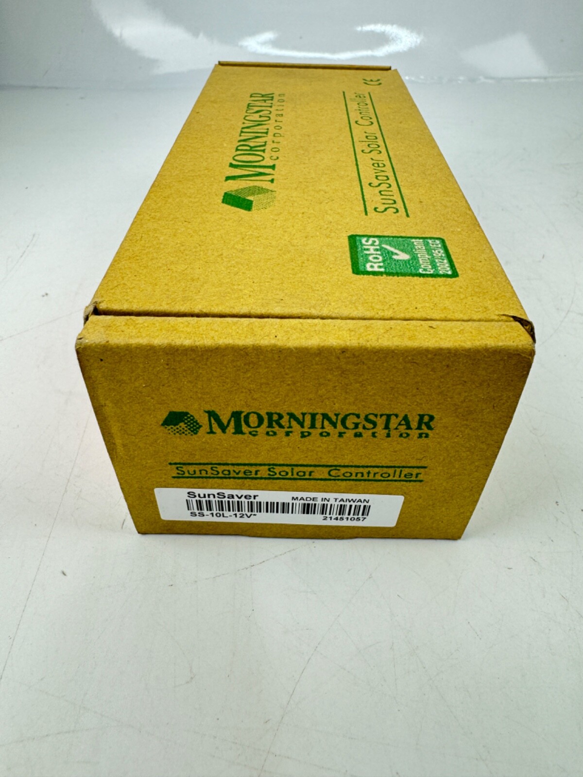 MORNINGSTAR SUNSAVER SOLAR CONTROLLER SS-10L-12V *BRAND NEW*