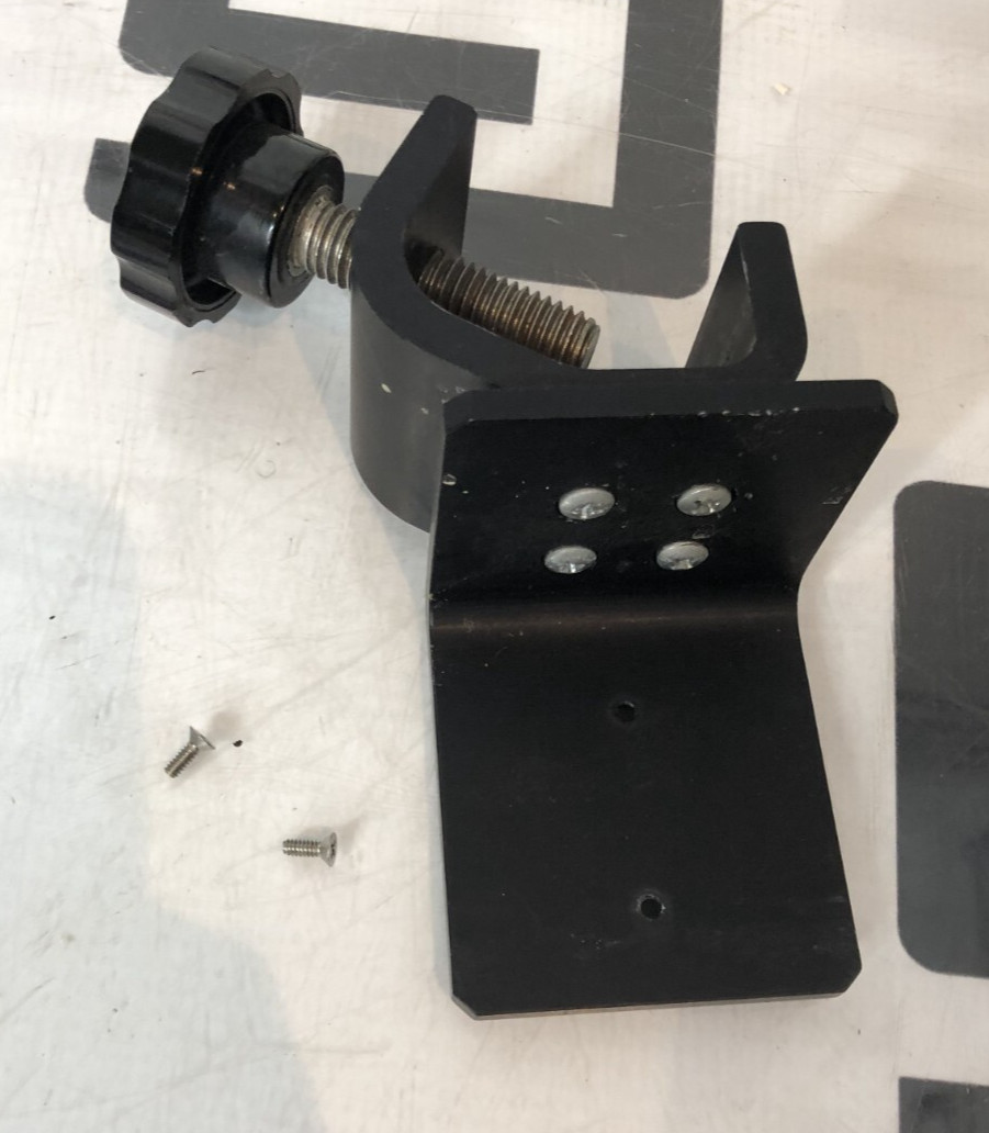 Medfusion 3500 4000 Pole Clamp Mount & also for other Models TESTED WARRANTY