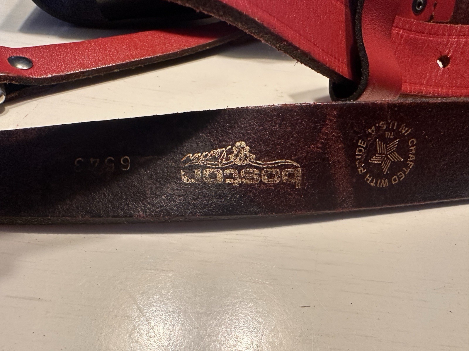 Boston Leather Firefighter Radio Strap Red with Stabilizer Mic
