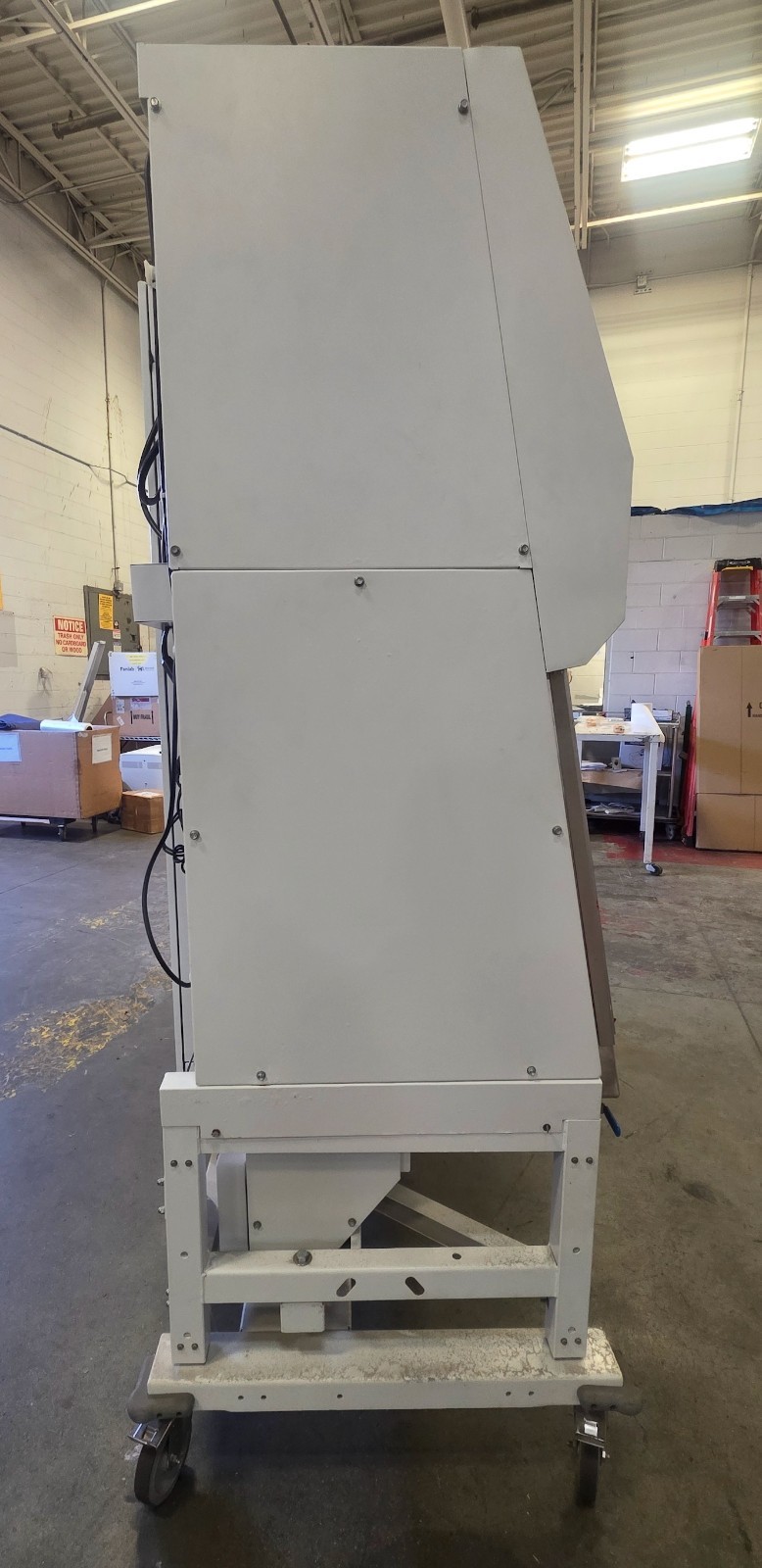Baker BioChemGARD e3 6′ Portable Biosafety Cabinet w/ UV, Stand & Casters 2019