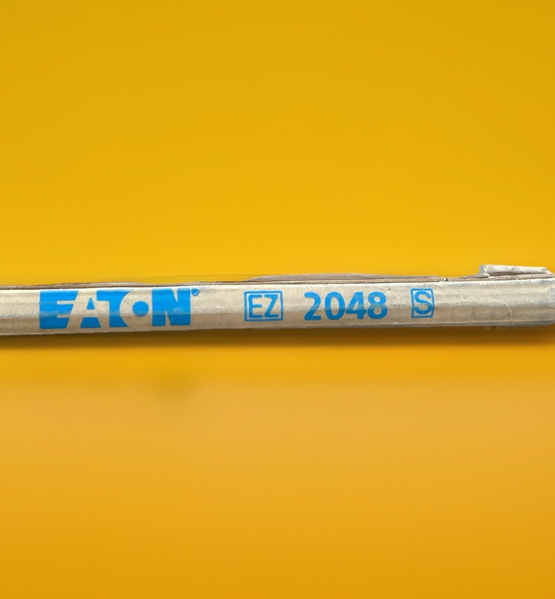🔥 1 Unit ~ Eaton EZT2048S Pow-R-Xpress EZ Trim / Panelboard Cover-Door🔥