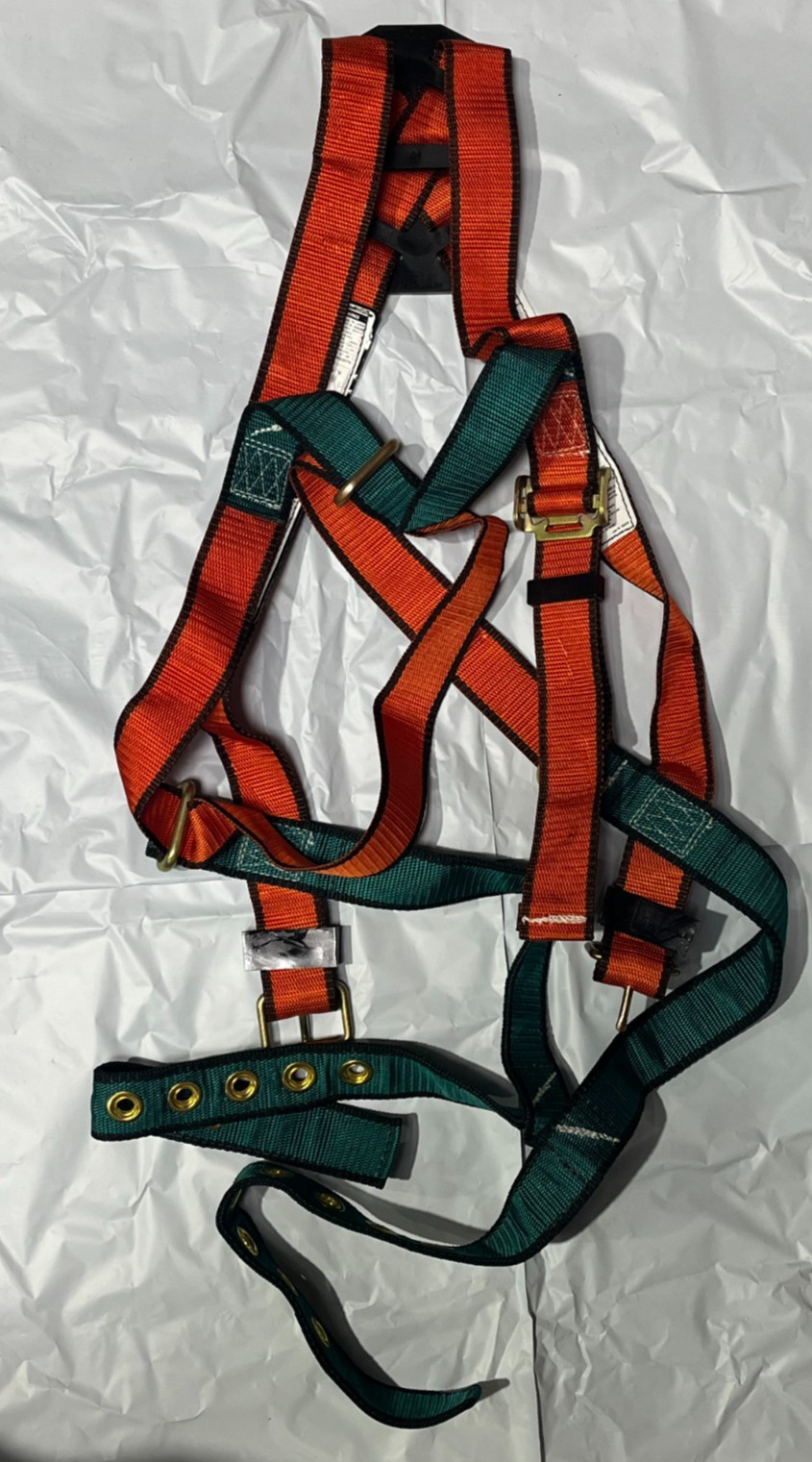 MSA 415489 Construction Roofing Climbing Body Harness Belt Fall Protection XLRG