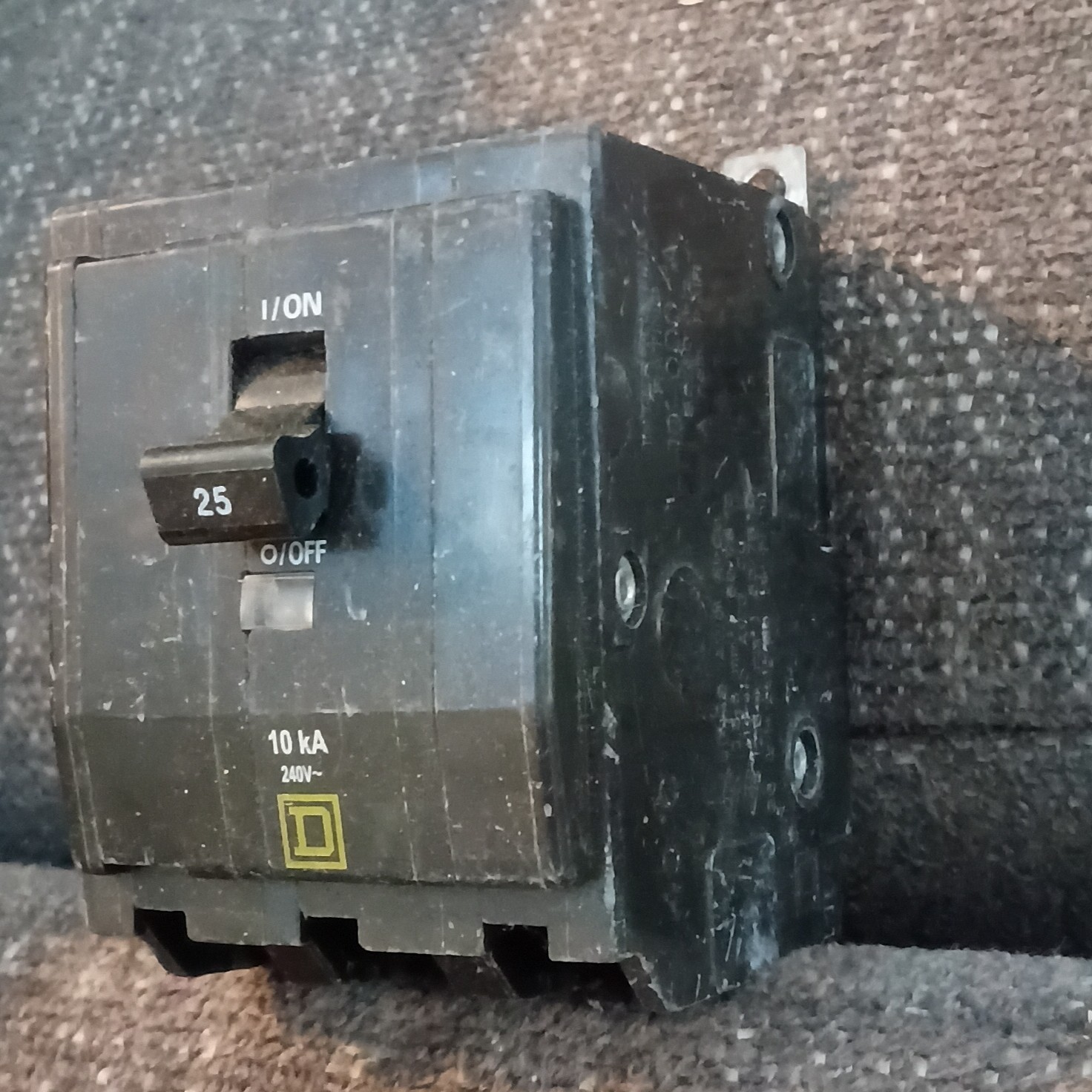 Square D 25A Circuit Breaker Thermal Overload 240V Analog Mechanical