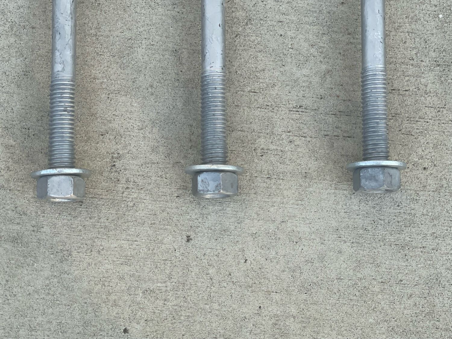 Sandbaggy 1/2″ x 18″ Threaded Concrete Anchor L-Bolts – Hot Dipped Galvanized
