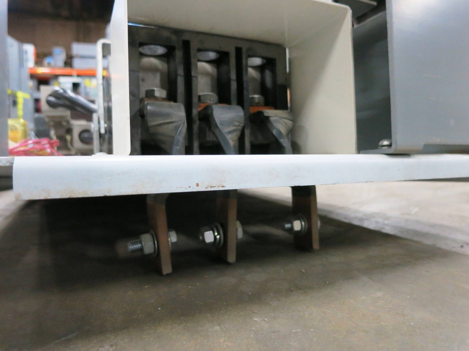 Cutler Hammer F10 Unitrol Size 5 Starter 225A Breaker Type 42″ MCC Bucket 225Amp