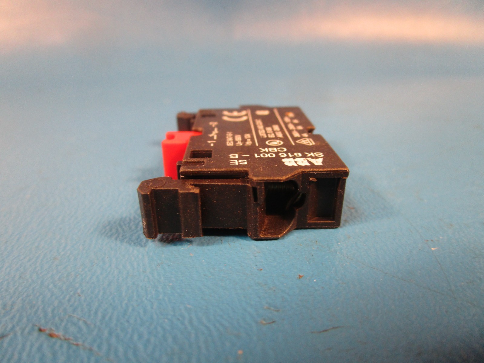 ABB SK-616-001-B, Cutler Hammer CRAA Auxiliary Contact, 1NC 4P AUX CONTACT KIT