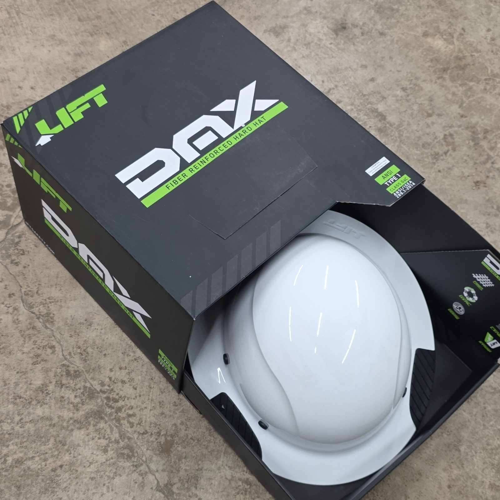 LIFT DAX Fiber-Reinforced Hard Hat White Ratchet ANSI E HDF-15WG