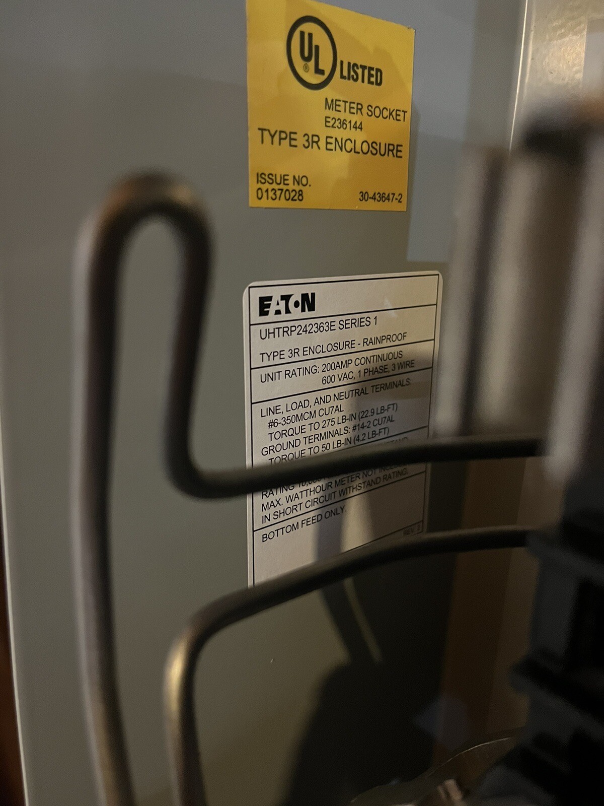 200amp meter pedestal – UHTRP242363E