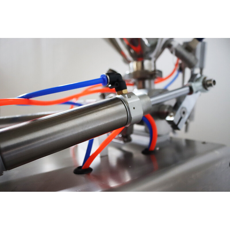 Easy To Operate 10-100ml 110V Paste Liquid Heating Stirring Filling Machine