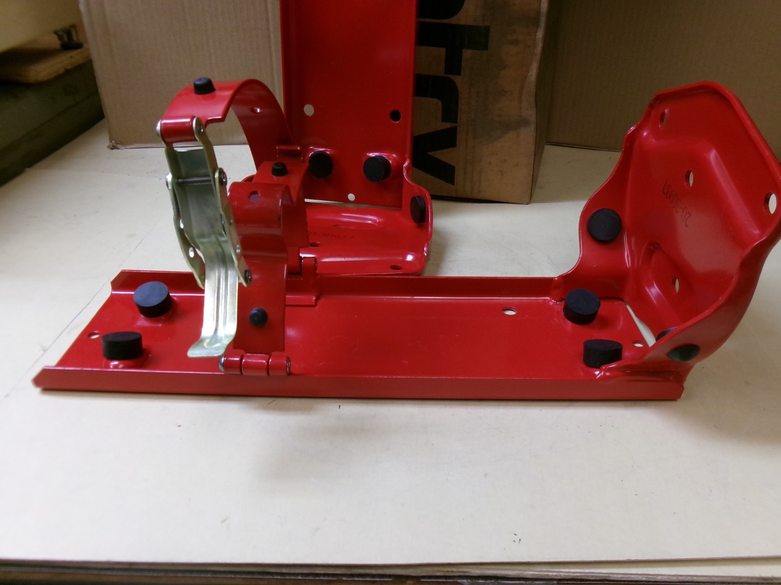 Ansul 20 Fire Extinguisher Bracket 20-30937 , Box Of 2