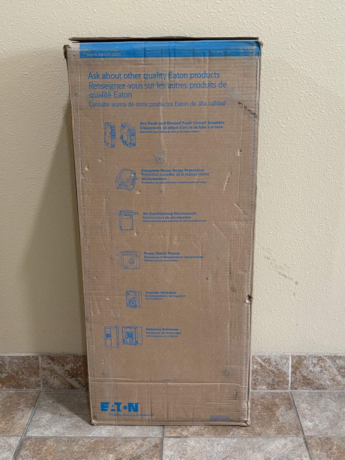 Eaton BRP30B200R Cutler-Hammer Series Plug On Neutral Design 200 AMP