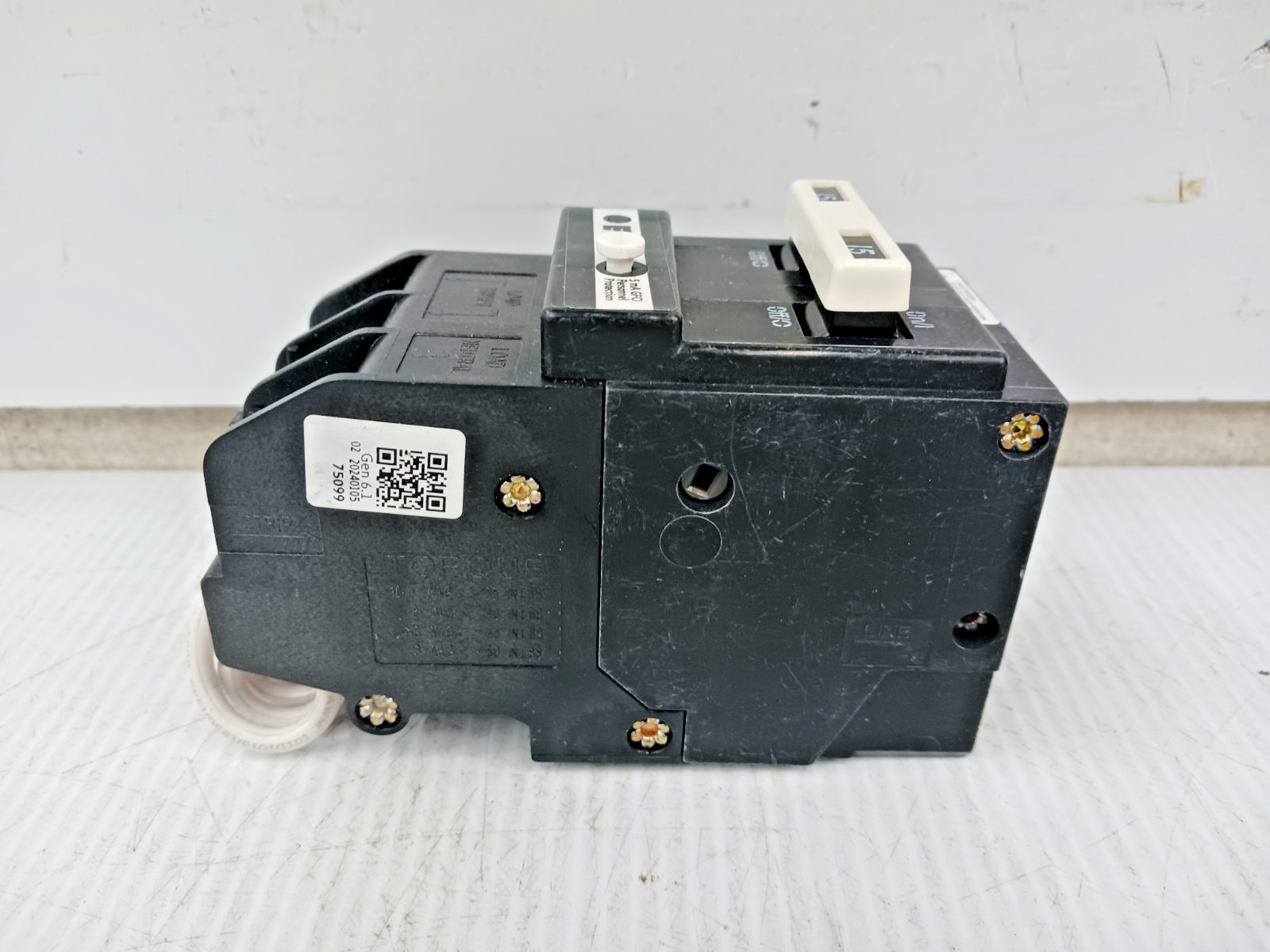New Eaton 15 Amp Plug-In GFCI Circuit Breaker 2 Pole 120/240 VAC 10kA BRN215GF