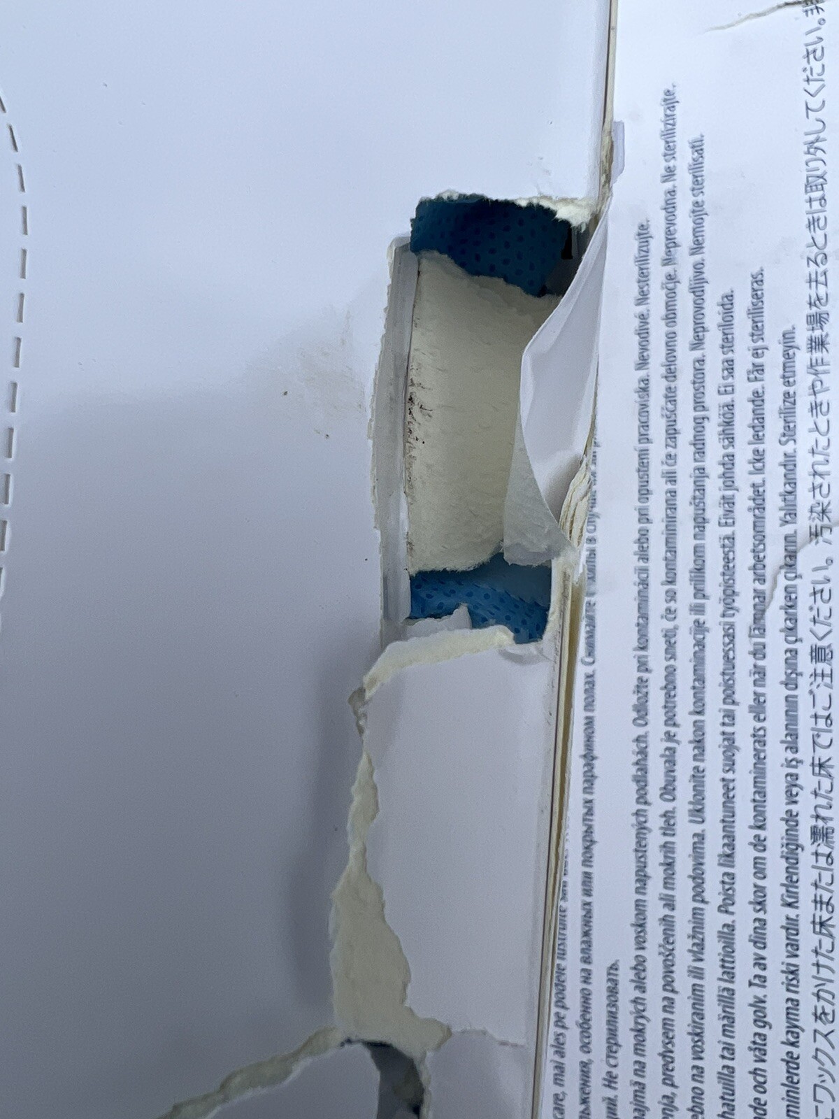 Halyard X-tra Traction Universal Size Blue Shoe Cover REF 69252 Damage box Lot