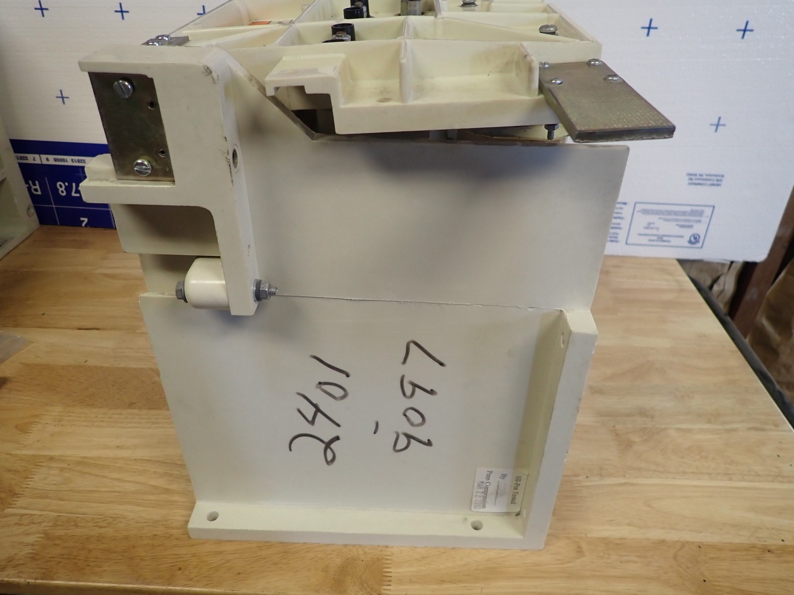 Clean GE AC Contactor Unit # 55C682247G6 400 Amp 7.2KV 60HZ