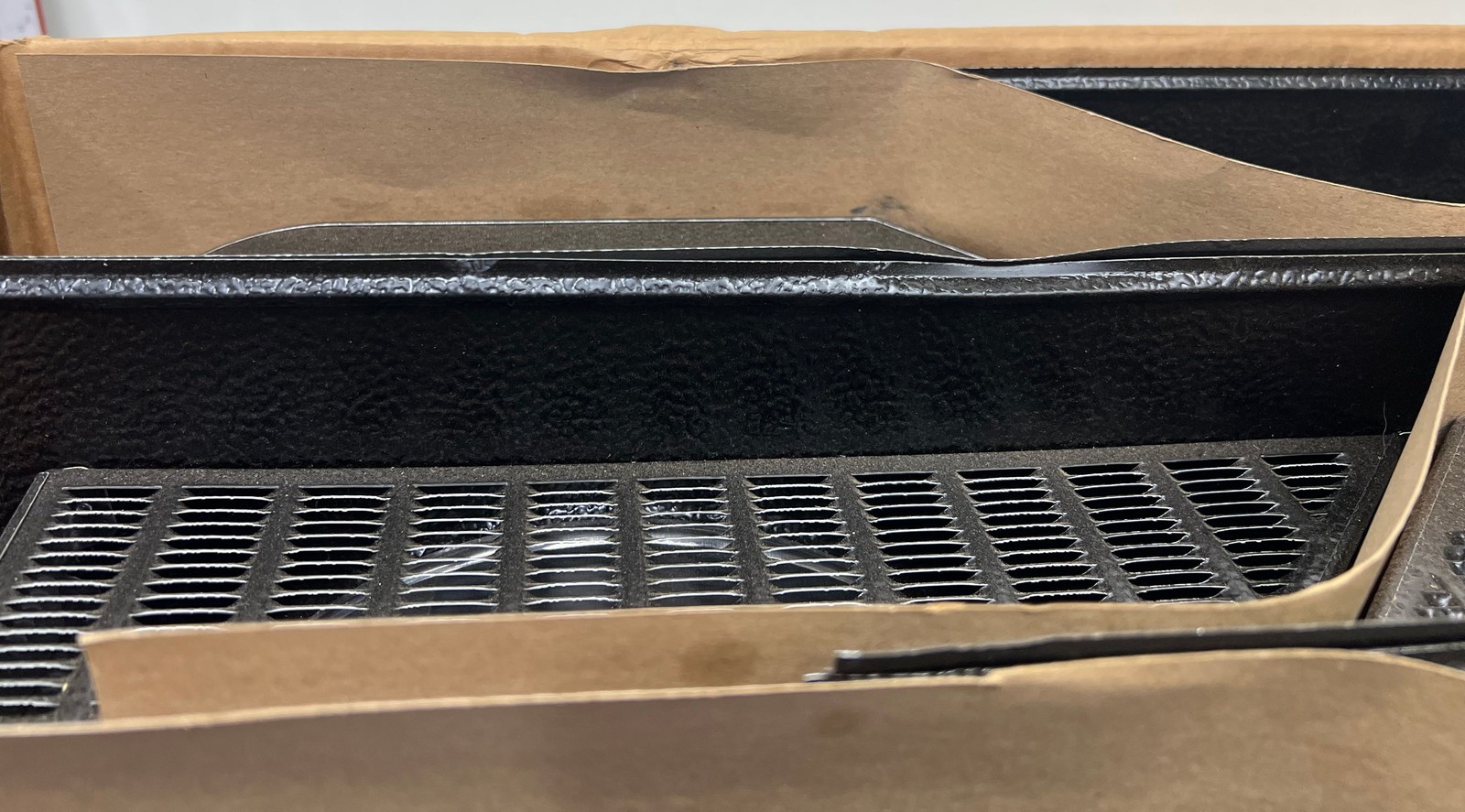 8PK Master Flow 60 sq. in. NFA Aluminum Slant Back Roof Louver Static Vent Black