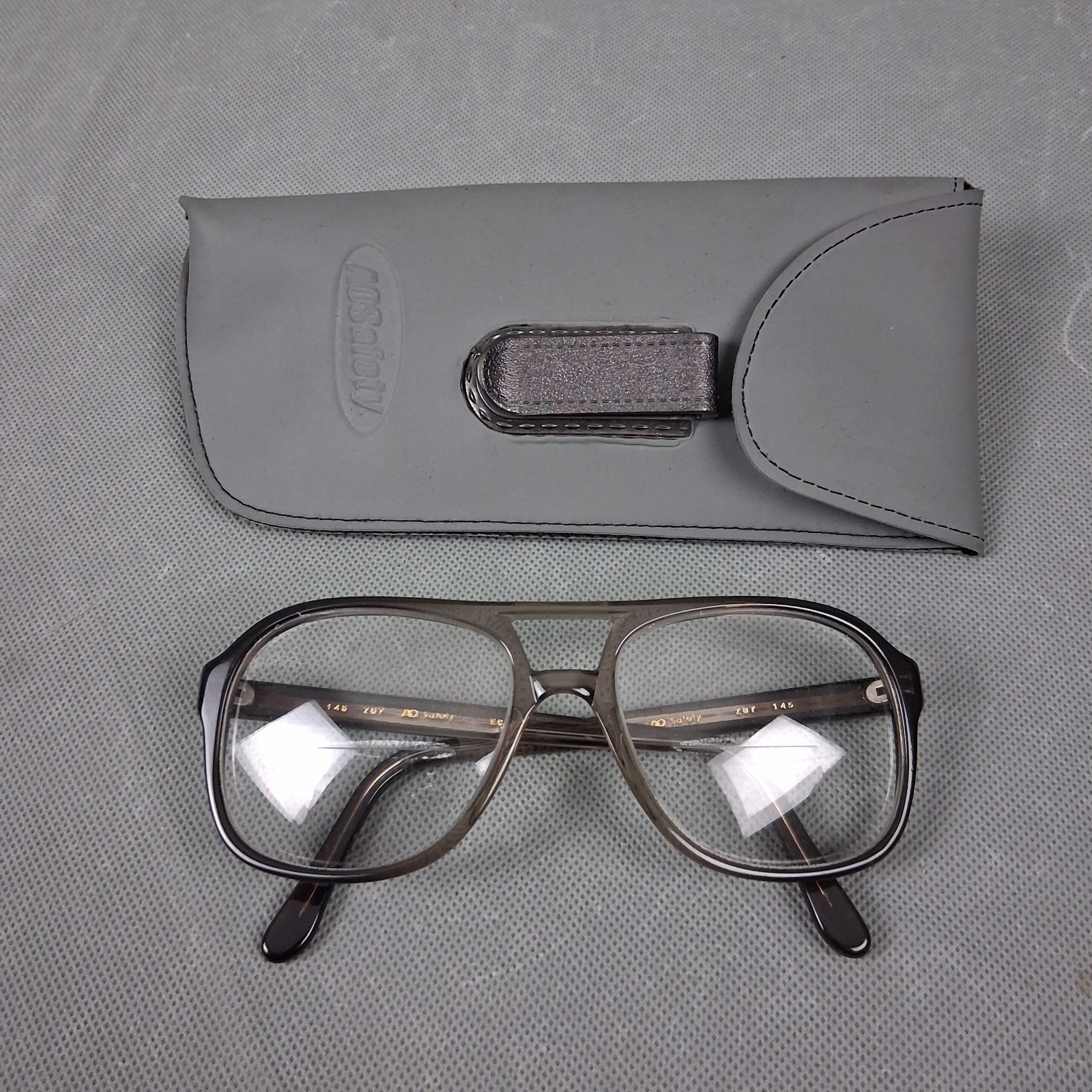 Vintage American Optical Z87 EC 100 Eyeglasses Frame 55 18 145mm Gray AO Safety