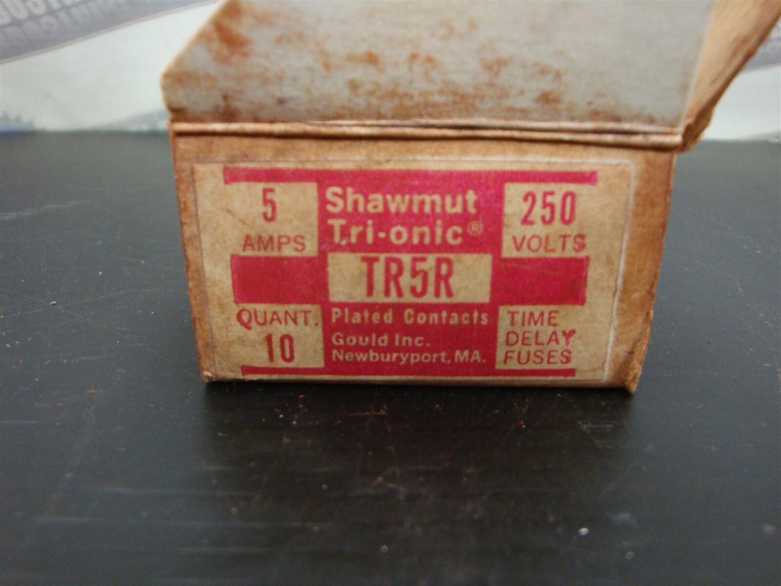 Ferraz Shawmut (BOX of 7) TR5R Time Delay Fuses 5 Amp, 250 Volts