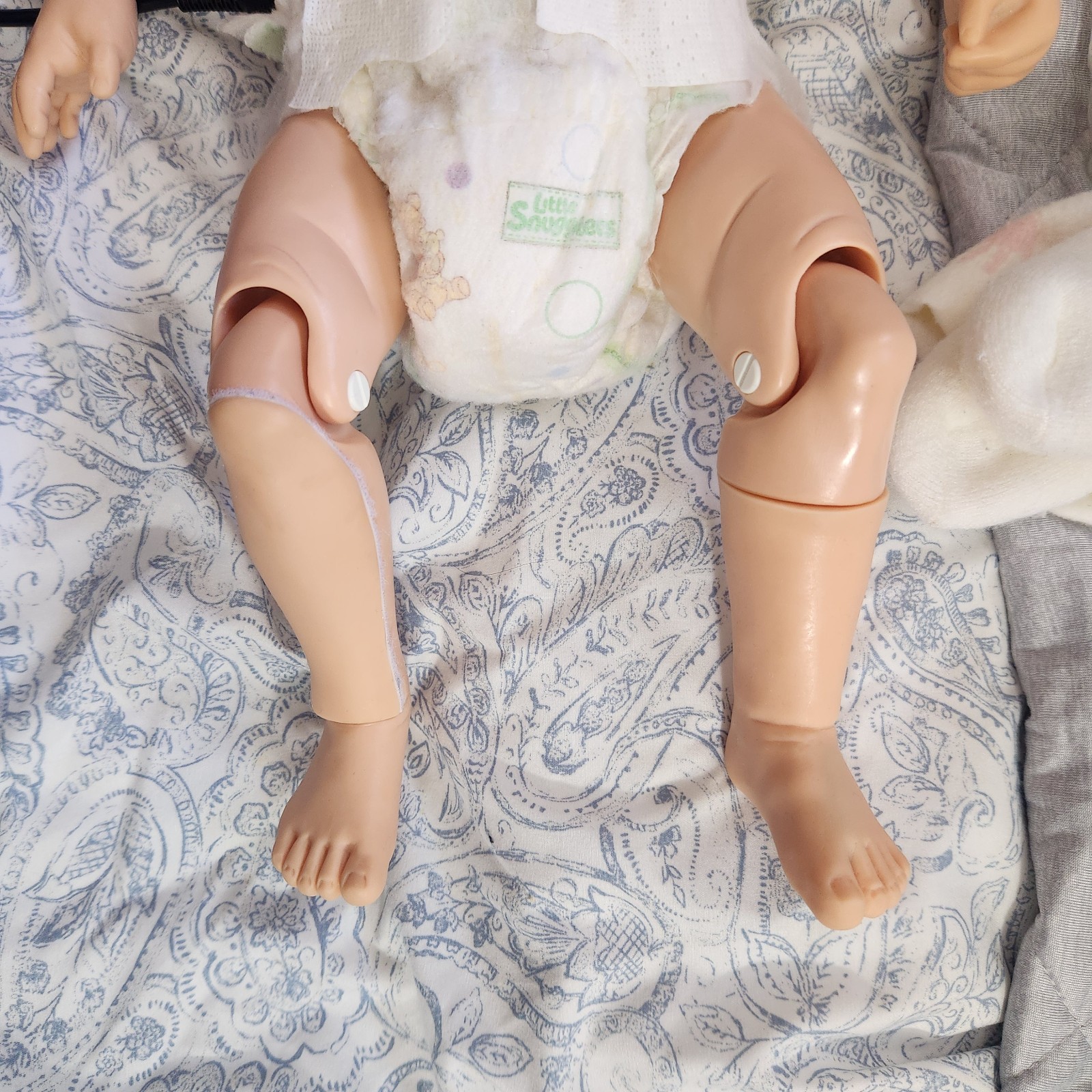 *Pre-owned *Gaumard Newborn HAL S3010 Tetherless Simulator Manikin and Case