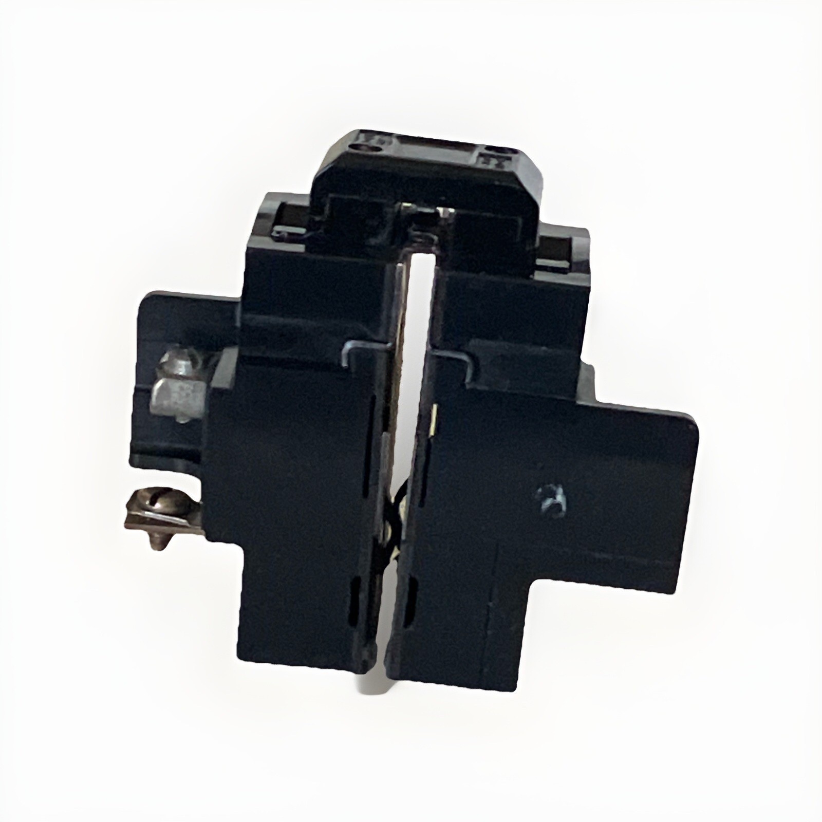 Bulldog P220, 20 Amp, 120-240 Volt, 2 Pole Pushmatic Circuit Breaker-
