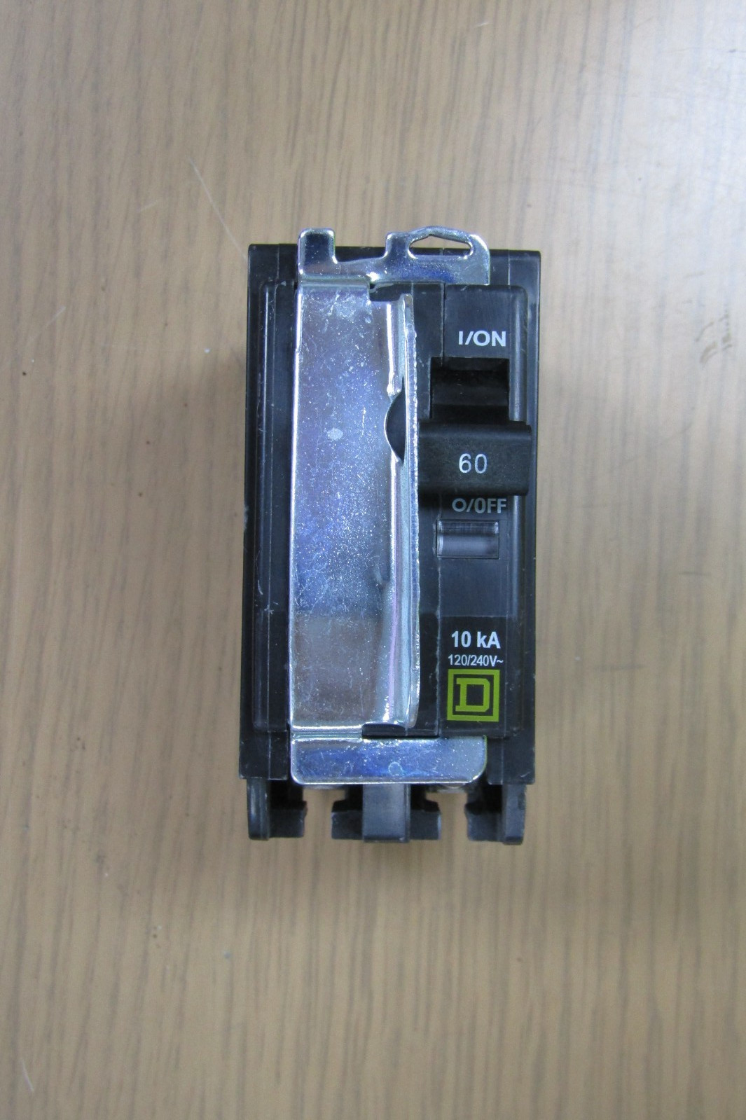 😏 SQUARE D 60 AMP CIRCUIT BREAKER 120/240 VAC 2 POLE QO260