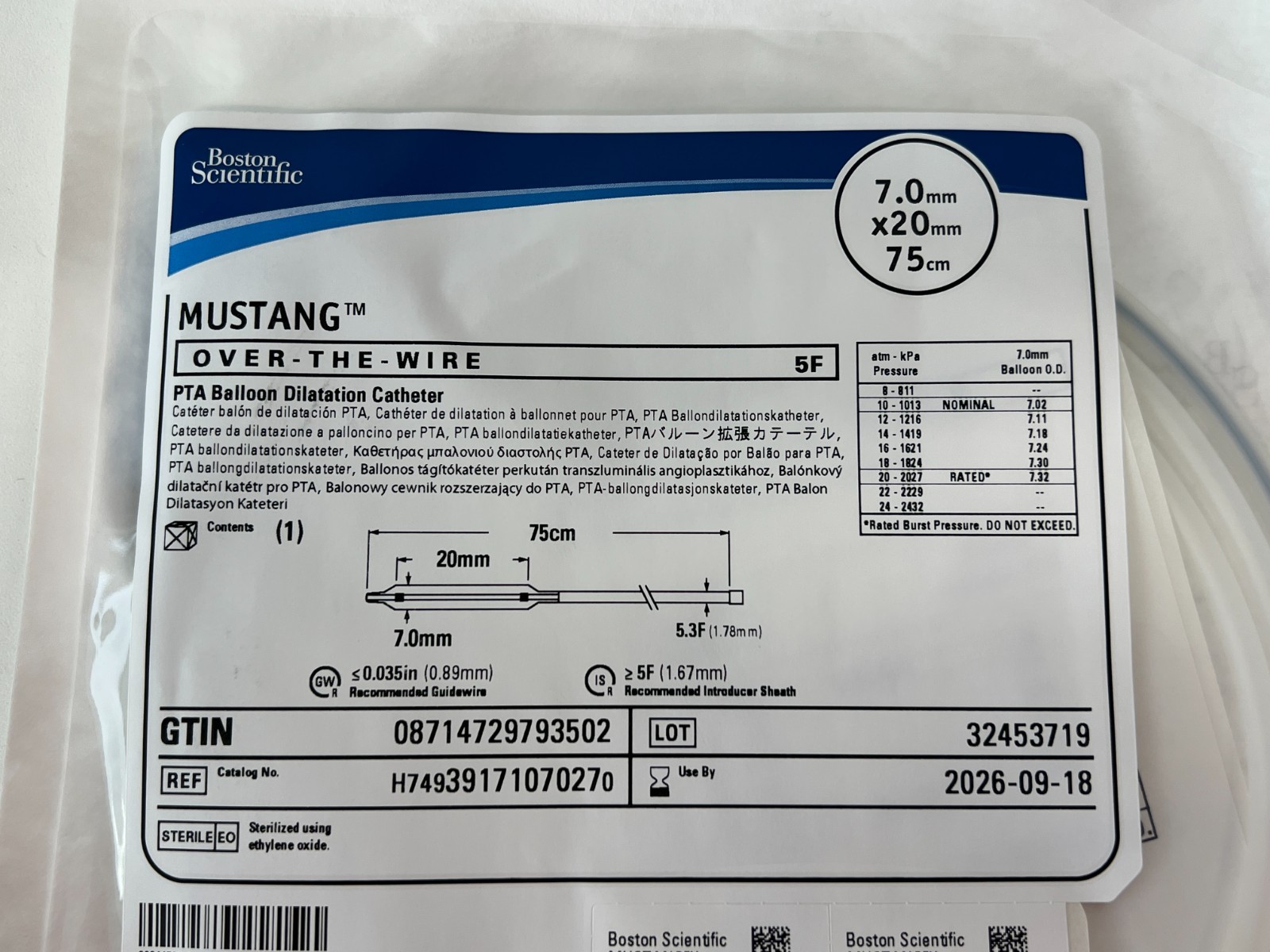BOSTON Mustang H74939171070270 Exp.2026-09 (*FF40)