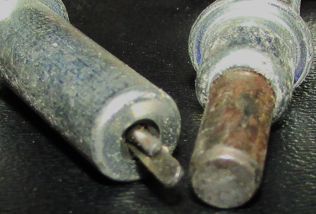 LOT OF 188 MIXED USED CLECO METAL FASTENERS: WING NUT, HEX NUT, PLIER, & SPRING