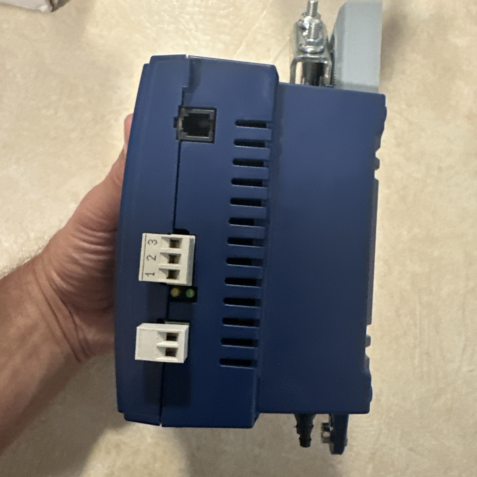Distech Controls ECB-VAVS BACnet VAV Controller – TESTED – Qty Available