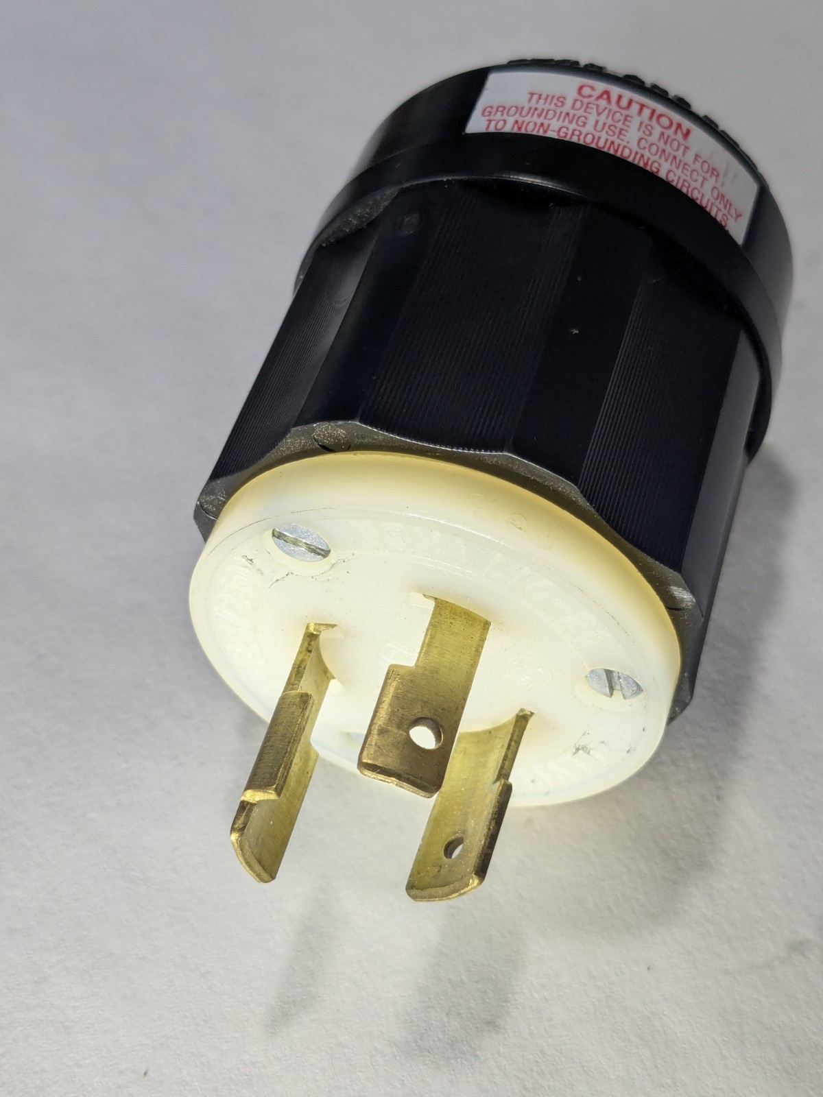 L10-20 Leviton 20A 120/250V Black & 3 Pole Plug 02361-0PB New