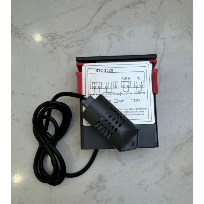 STC-3028 Dual LCD Digital Thermostat Temperature Humidity Controller AC110-220V