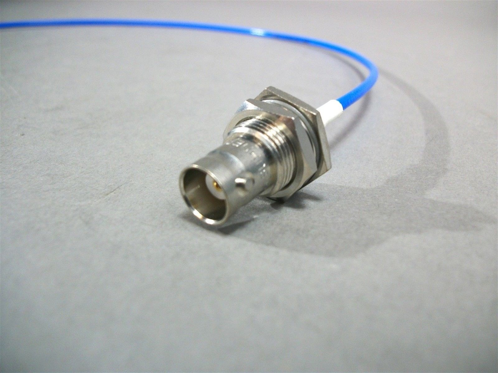 Huber Suhner 23006326 18″ Coaxial Cable BNC Bulkhead to SMB Lot of 2 – DC-5GHz.