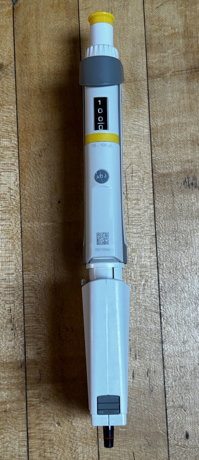 Eppendorf 8-Channel Pipette 10–100 µL – Multichannel – Tested Excellent